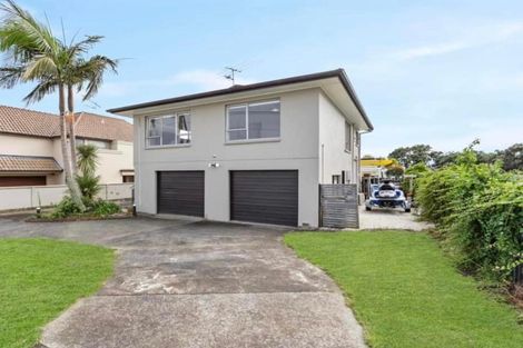 Photo of property in 116 Clovelly Road, Bucklands Beach, Auckland, 2012