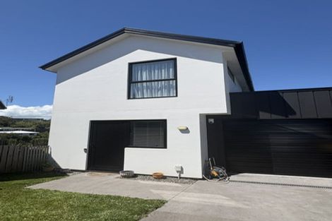 Photo of property in 12a Discovery Place, Marfell, New Plymouth, 4310