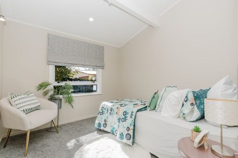 Photo of property in 8 Fleming Place, Chedworth, Hamilton, 3210