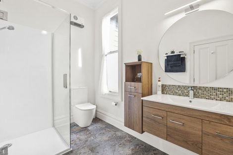 Photo of property in 163 Highgate, Roslyn, Dunedin, 9010