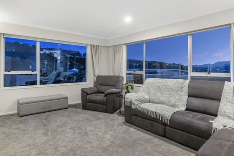 Photo of property in 3 Spey Place, Papakowhai, Porirua, 5024