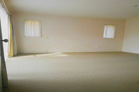 Photo of property in 12 Pennygale Close, Flat Bush, Auckland, 2016