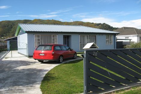 Photo of property in 28 Westminster Road, Wainuiomata, Lower Hutt, 5014