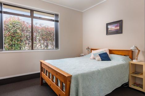 Photo of property in 75 Shepherd Road, Waipahihi, Taupo, 3330