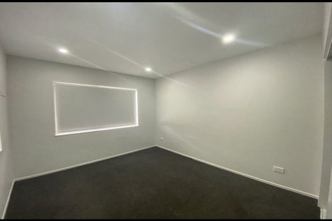 Photo of property in 122d Cargill Street, Papakura, 2110