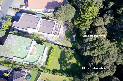 Photo of property in 27 Ian Marwick Place, Birkenhead, Auckland, 0626