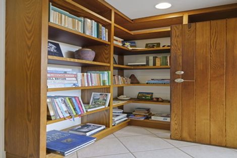 Photo of property in 13a Horotutu Road, Greenlane, Auckland, 1061