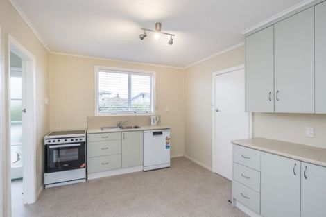 Photo of property in 31 Moana Road, Paraparaumu, 5032
