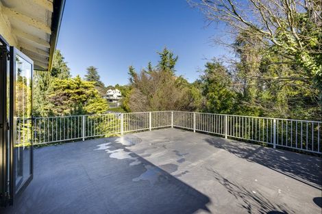 Photo of property in 109 Chaucer Road, Hospital Hill, Napier, 4110