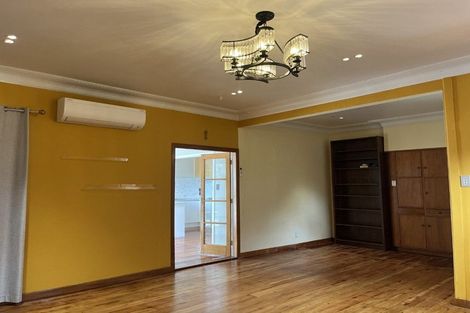 Photo of property in 552 Swanson Road, Ranui, Auckland, 0612