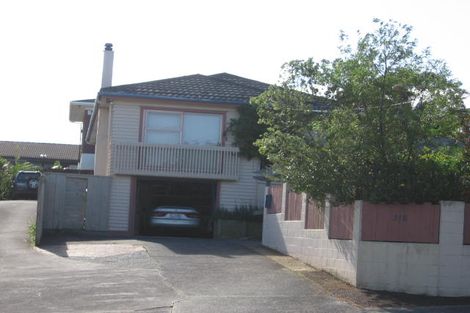 Photo of property in 1/316 Beach Road, Campbells Bay, Auckland, 0630