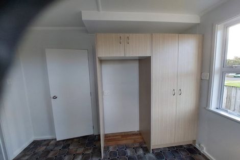 Photo of property in 5 List Street, Welbourn, New Plymouth, 4310