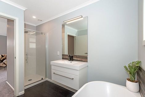 Photo of property in 15 Sterling Park, Lytton West, Gisborne, 4010