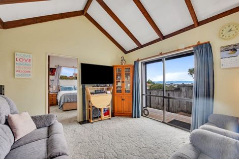 Photo of property in 2/6 Kowhai Avenue, Annesbrook, Nelson, 7011