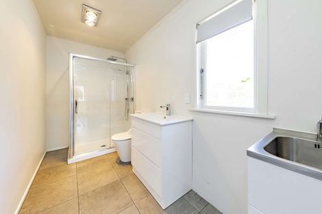 Photo of property in 51 Weymouth Road, Manurewa, Auckland, 2102