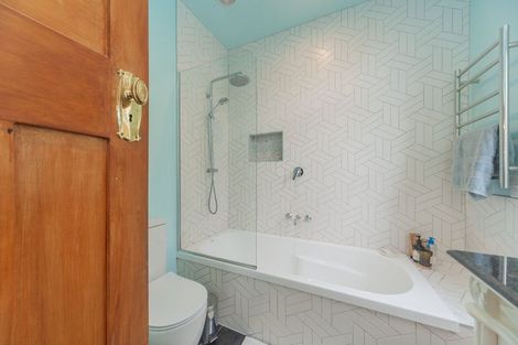 Photo of property in 8 Hoggard Street, Vogeltown, Wellington, 6021