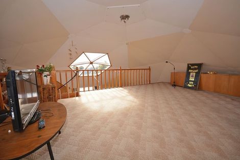 Photo of property in 12 Island View Terrace, Waikanae Beach, Waikanae, 5036
