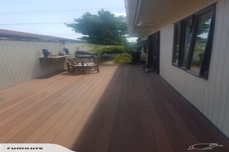 Photo of property in 28 Rimu Street, Waikanae, 5036