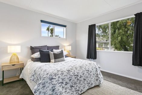 Photo of property in 10 Wembley Place, Richmond Heights, Taupo, 3330