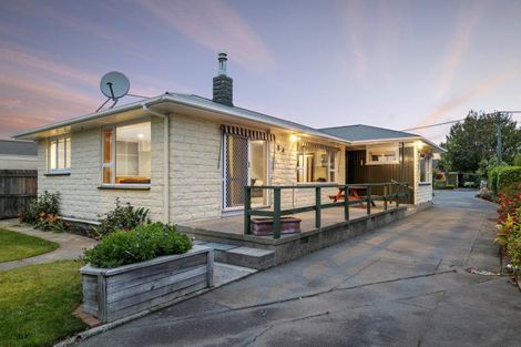 Photo of property in 108 Isleworth Road, Bishopdale, Christchurch, 8053