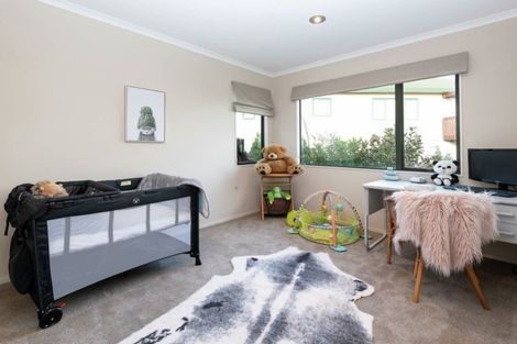 Photo of property in 9 Owenbeg Rise, Dannemora, Auckland, 2016