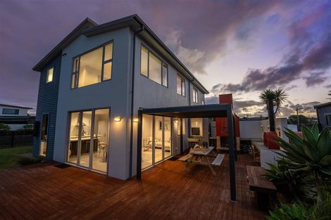 Photo of property in 9 Matariki Street, Omaha, Warkworth, 0986