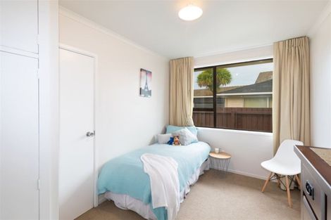 Photo of property in 2/317 Sawyers Arms Road, Bishopdale, Christchurch, 8053