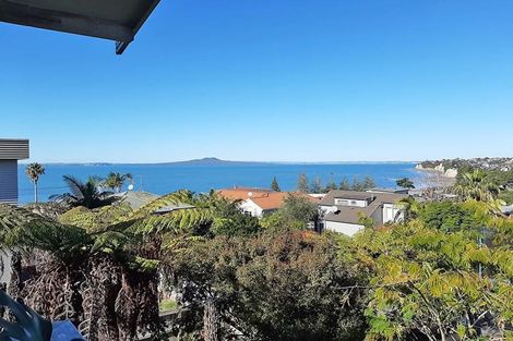 Photo of property in 15 Orchard Road, Browns Bay, Auckland, 0630