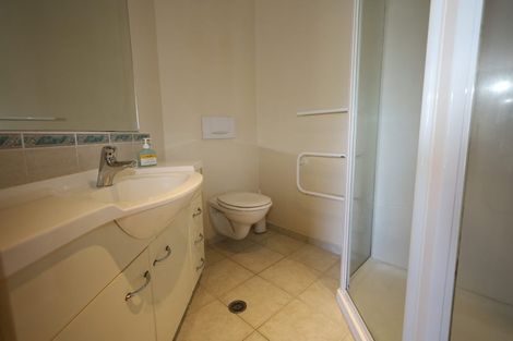 Photo of property in Salisbury Crown, 8/7 Salisbury Avenue, Mount Maunganui, 3116