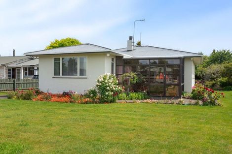 Photo of property in 82 Gordon Street, Dannevirke, 4930