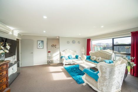Photo of property in 1 Angelina Way, Kelvin Grove, Palmerston North, 4414