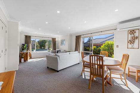 Photo of property in 31 Keepa Close, Papamoa Beach, Papamoa, 3118