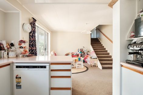 Photo of property in 4 Heatherlea Street, Outer Kaiti, Gisborne, 4010