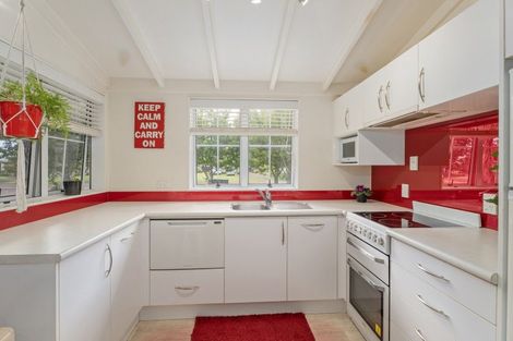 Photo of property in 1a Campbell Court, Pauanui, Hikuai, 3579