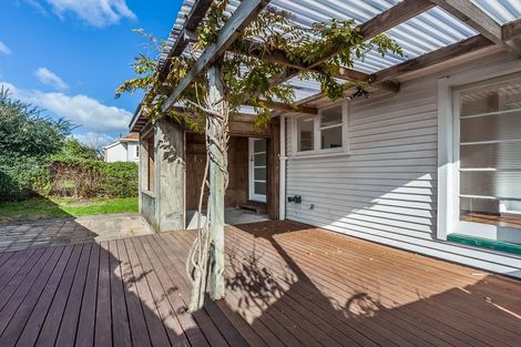Photo of property in 104a Lake Road, Belmont, Auckland, 0622