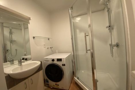 Photo of property in Terrace Tower Apartments, 12b/126 The Terrace, Wellington Central, Wellington, 6011