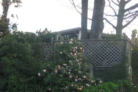 Photo of property in 11 Crompton Road, Massey, Auckland, 0614