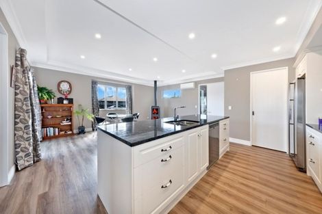 Photo of property in 14 Little Gem Road, Hornby, Christchurch, 8025