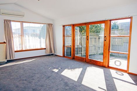 Photo of property in 17 Glendale Crescent, Holmes Hill, Oamaru, 9401
