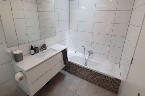 Photo of property in 8/31 Verbena Road, Birkdale, Auckland, 0626