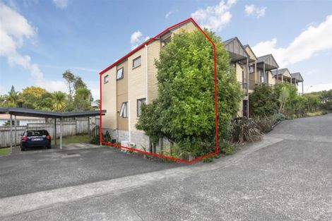 Photo of property in 22/94 Glengarry Road, Glen Eden, Auckland, 0602
