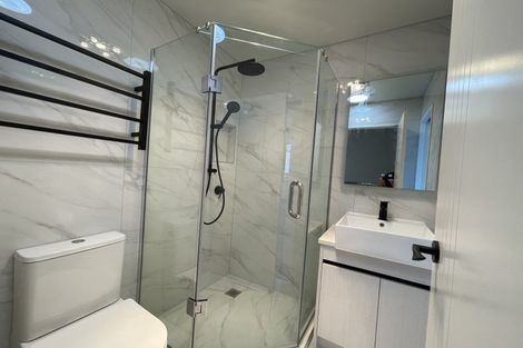 Photo of property in 16 Toanga Place, Mount Wellington, Auckland, 1062