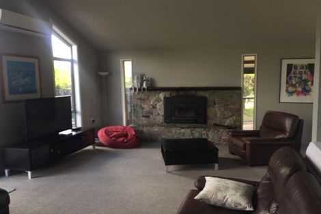 Photo of property in 31 Kowhai Drive, Wanaka, 9305