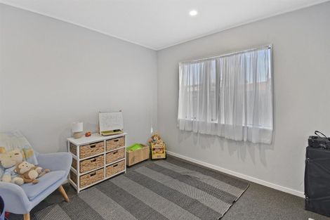 Photo of property in 13a Clarice Place, Takanini, 2112