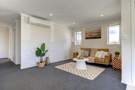 Photo of property in 11 Manawaroa Close, Grandview Heights, Hamilton, 3200