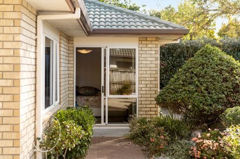 Photo of property in 16 Mcleod Place, Papamoa Beach, Papamoa, 3118