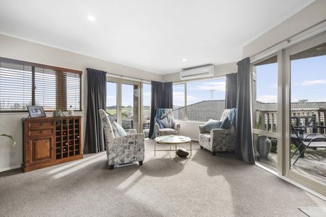 Photo of property in 40 Greenfield Drive, Western Heights, Hamilton, 3200