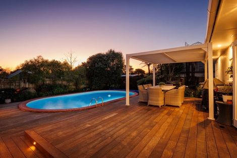 Photo of property in 30 Lincoln Terrace, Hokowhitu, Palmerston North, 4410