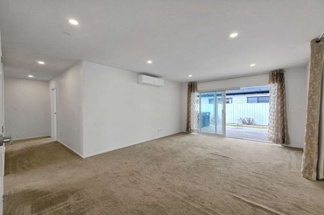 Photo of property in 40 Johns Creek Crescent, Silverdale, 0932