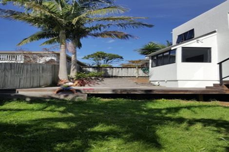 Photo of property in 3/61 Sunrise Avenue, Murrays Bay, Auckland, 0630